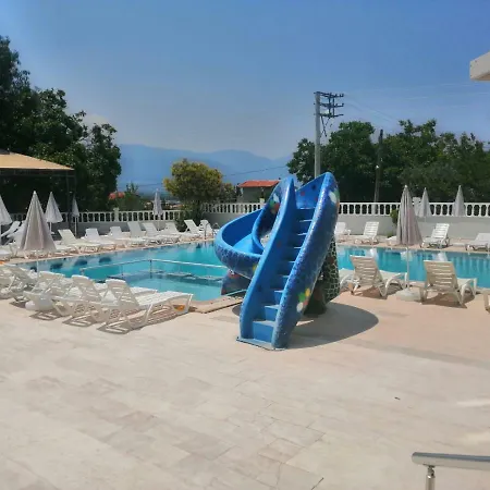Blue Egeria Park 3* Kusadası